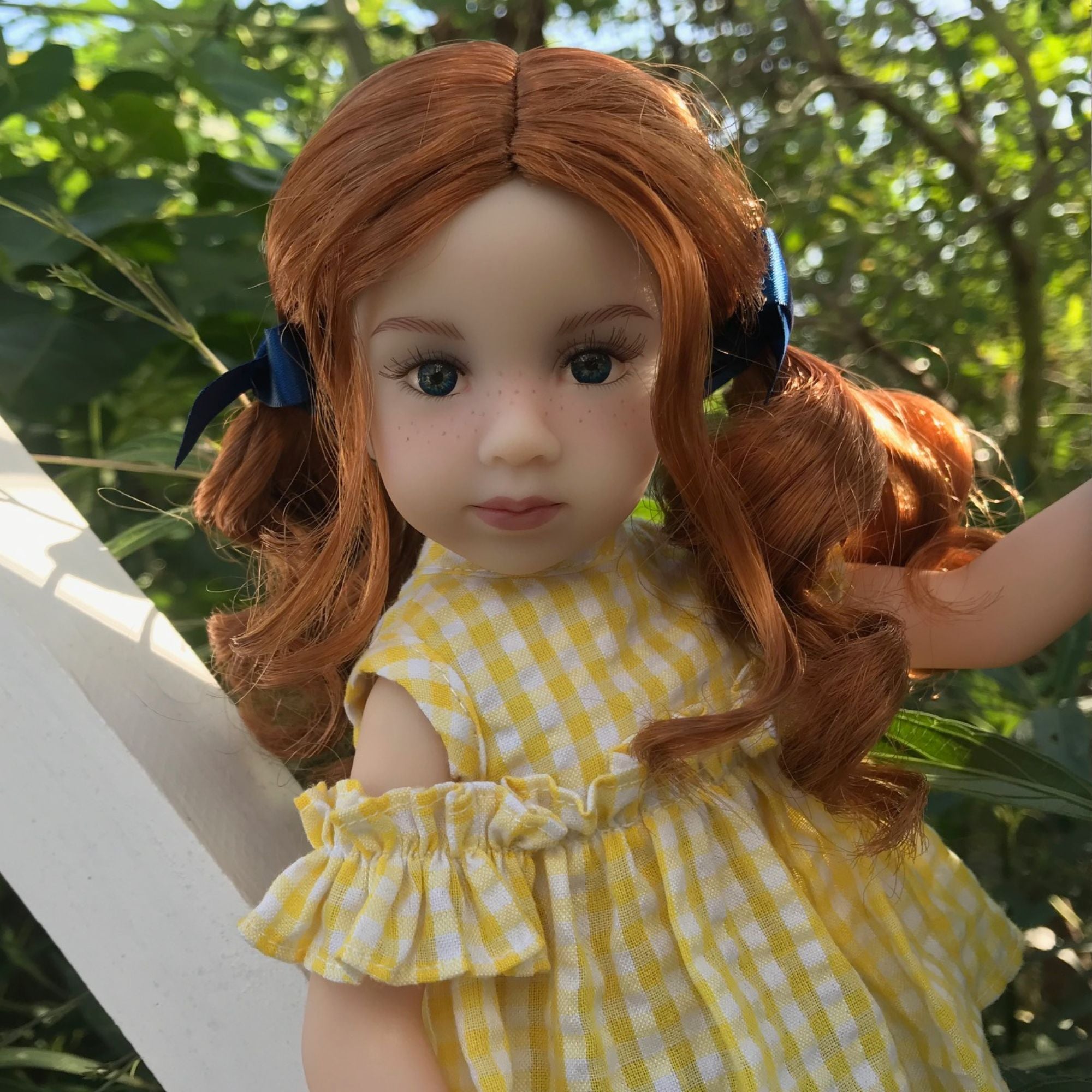 Childlike dolls – Maru and Friends